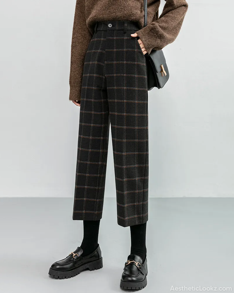dark-academia-plaid-pants-1.png