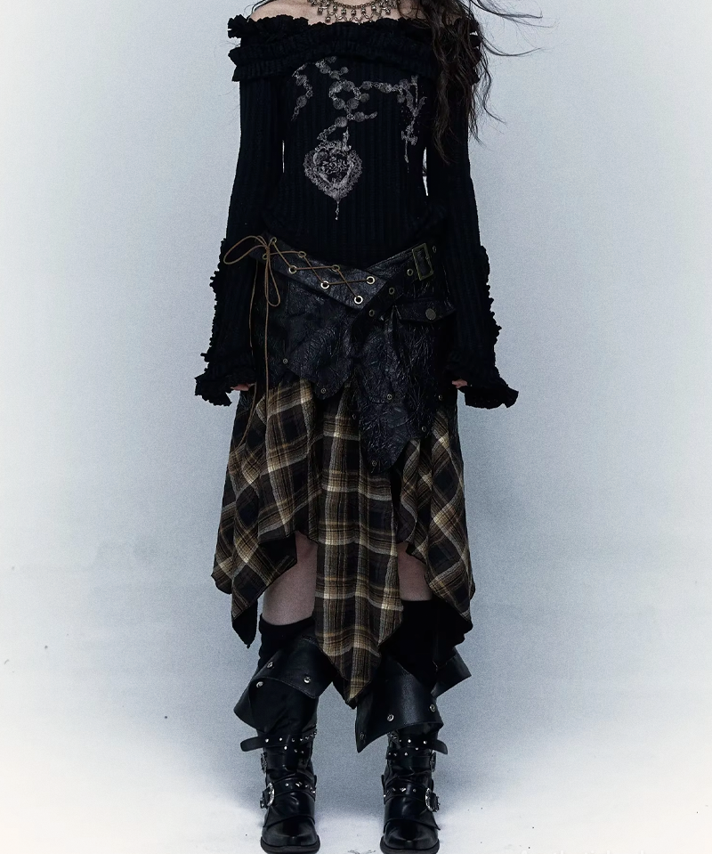 grunge-plaid-skirt-1.png