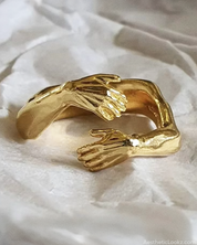 Hug Me Ring