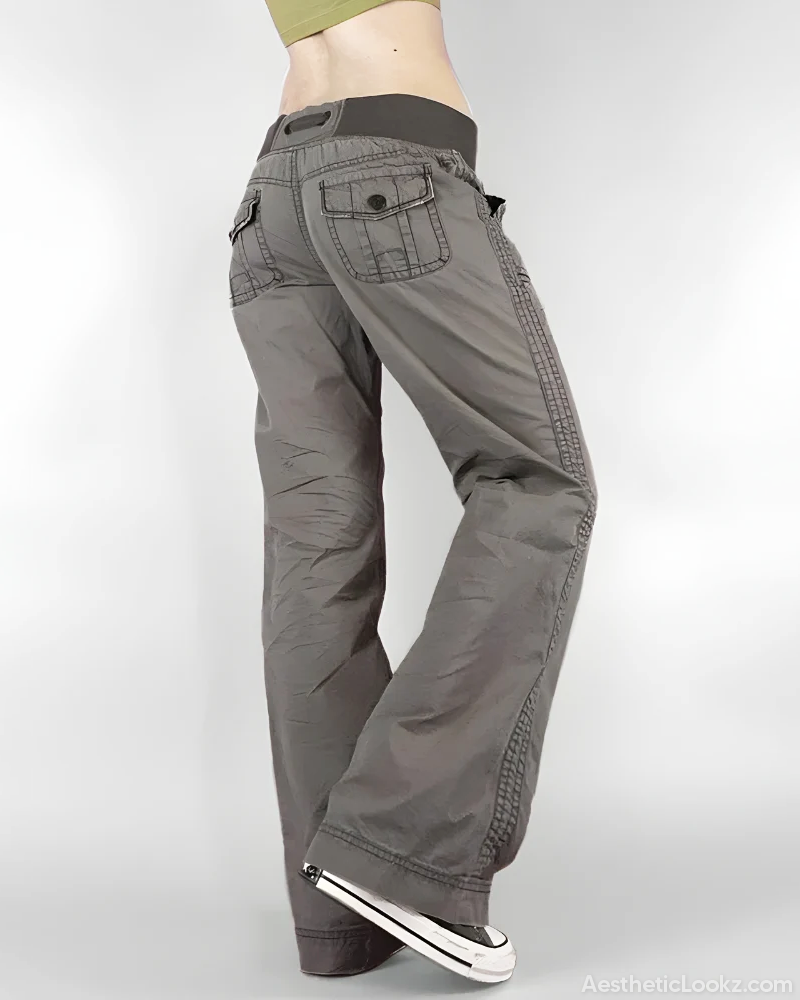 low-rise-flare-pants-2.png