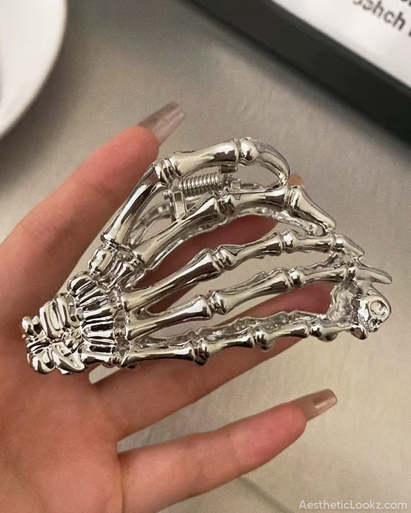 skeleton-hand-hair-clip-2.png