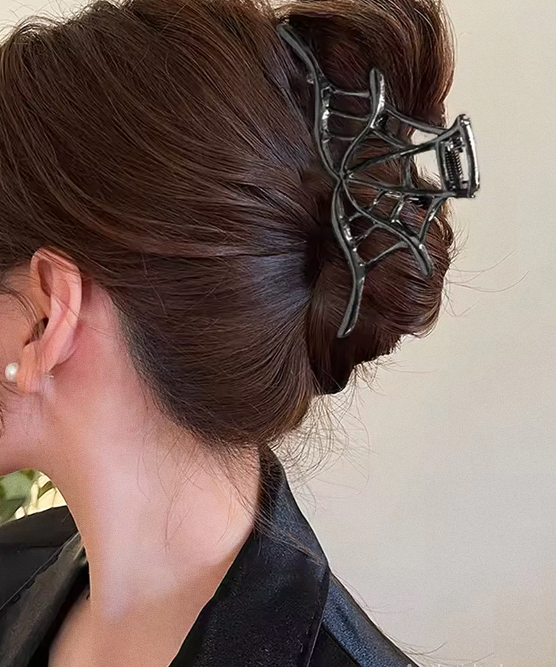 spider-web-hair-clip-1.png