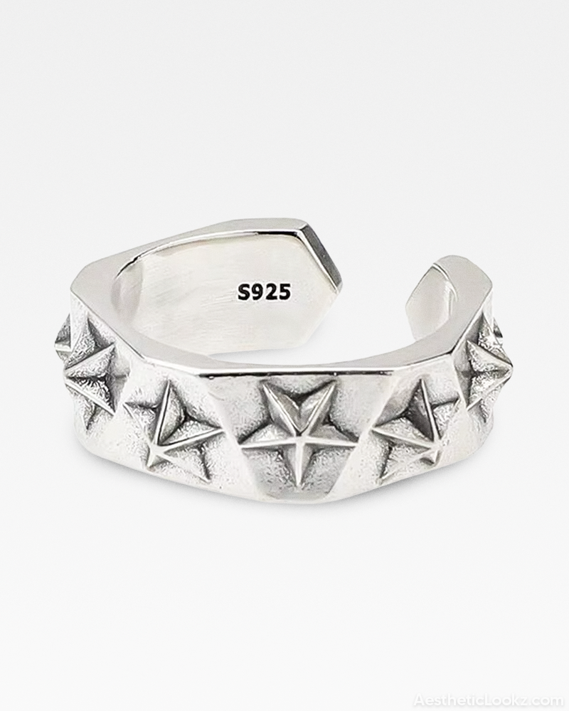 star-silver-ring-1.png