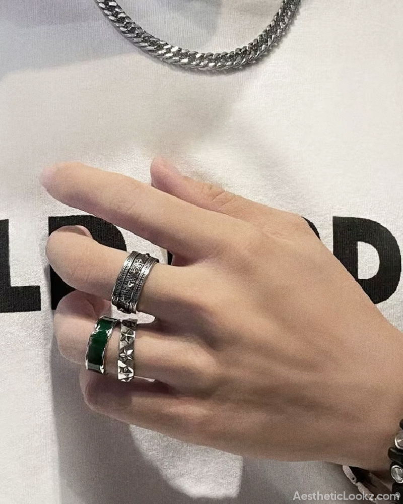 star-silver-ring-2.png