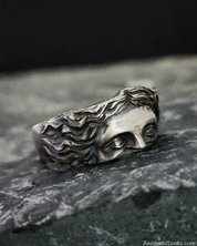 Venus Ring